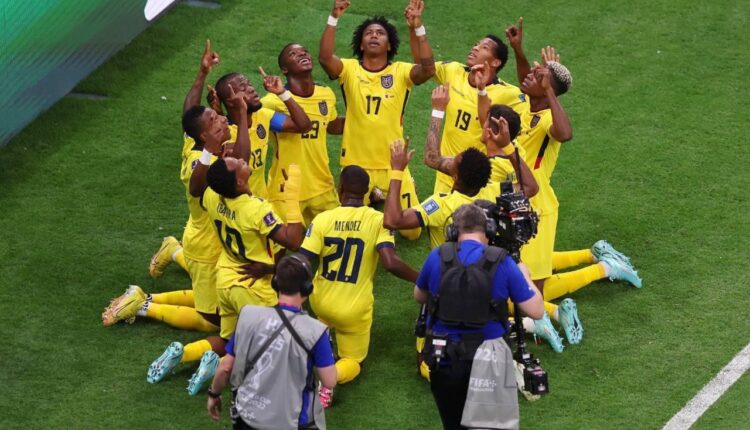 في أفتتاحية كأس العالم