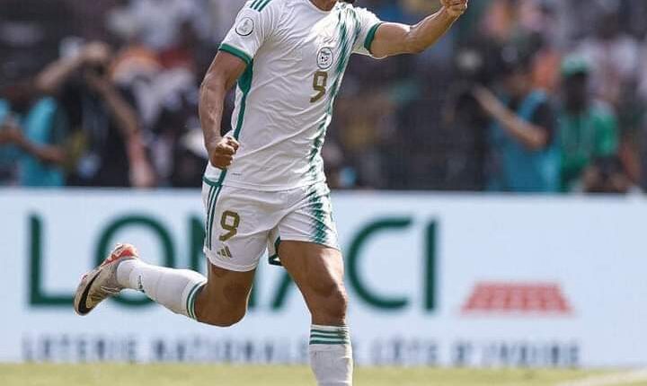 بونجاح يحي آمال الجزائر