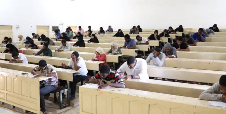 جامعة المغتربين توفق أوضاع