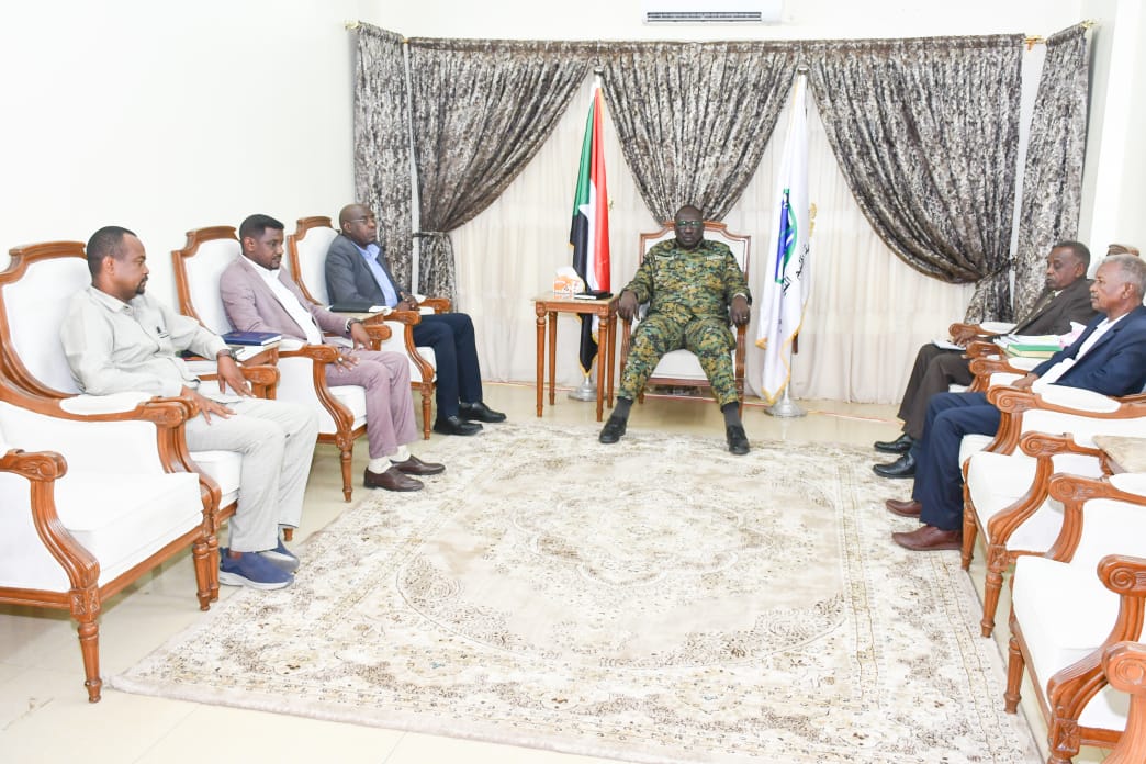 السودان – والي إقليم النيل الأزرق يجتمع مع وزير الرعاية والتنمية الاجتماعية
